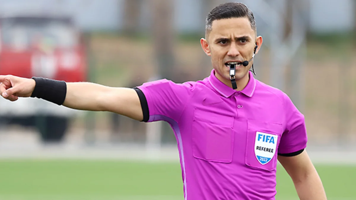 Azərbaycanın FIFA referisi Fransa klubunun oyununu idarə edəcək
