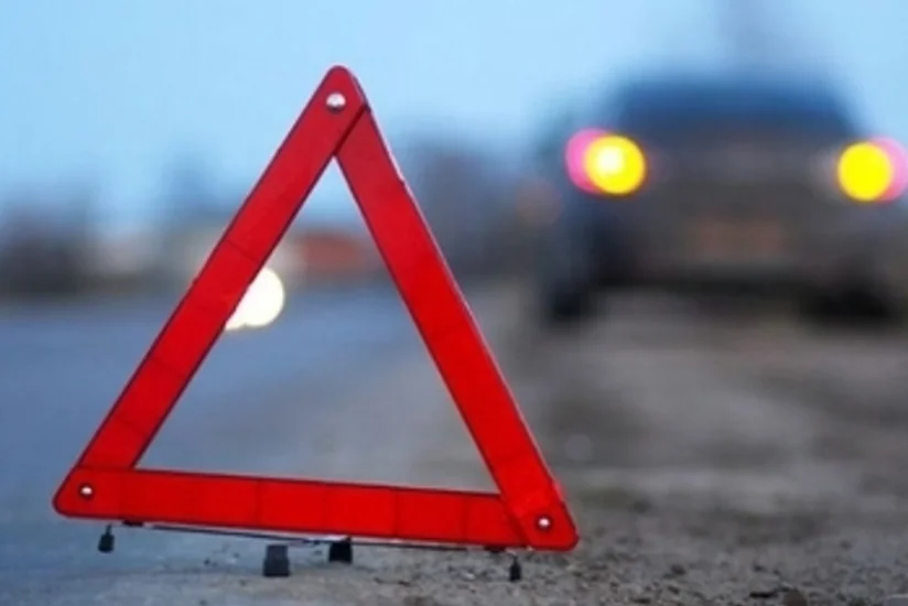 В Украине азербайджанец на иномарке въехал в Жигули: погибли дедушка и внучка