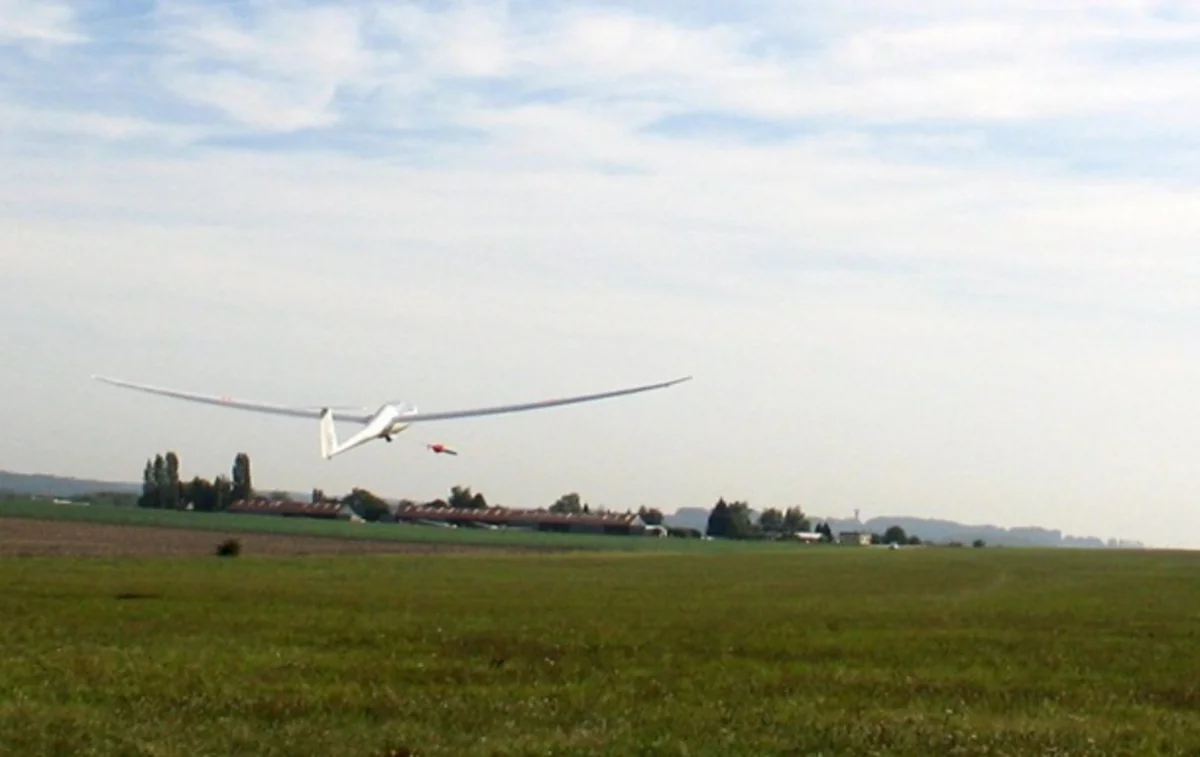 Fransada iki planerin qəzaya uğraması nəticəsində dörd nəfər ölüb