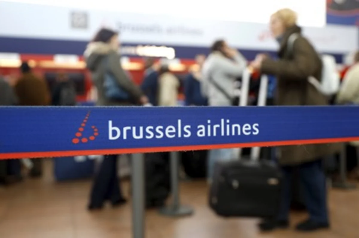 С бельгийского самолета Brussels Airlines высадили 41 дебошира