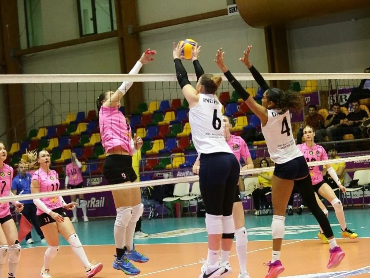 Qadın voleybolçular arasında Yüksək Liqada VII tura yekun vurulub