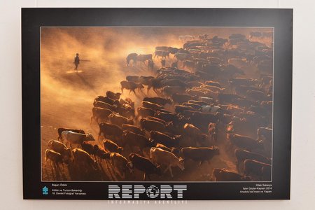 Türkiyə zərgərlərinin əl işləri Bakıda