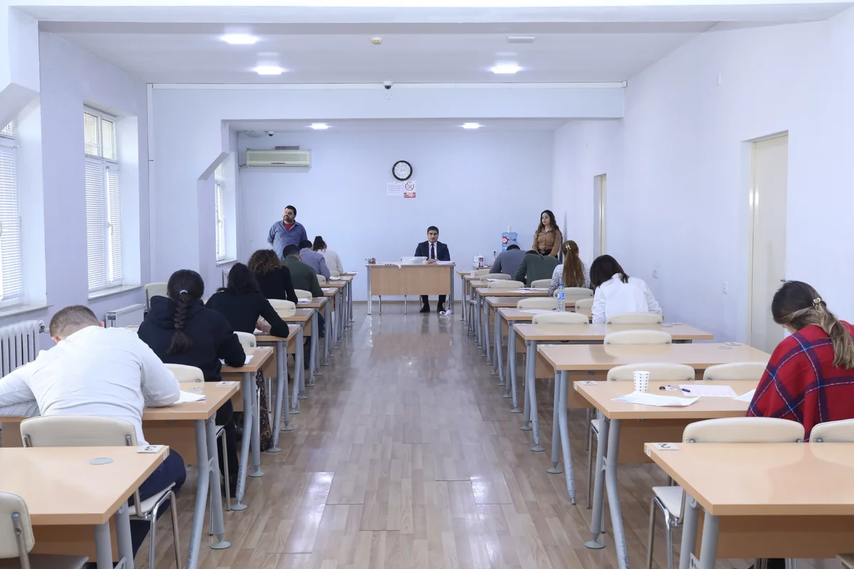 Azərbaycandan kənarda tibb təhsili almış şəxslərin diplomlarının tanınması üçün imtahan keçirilib
