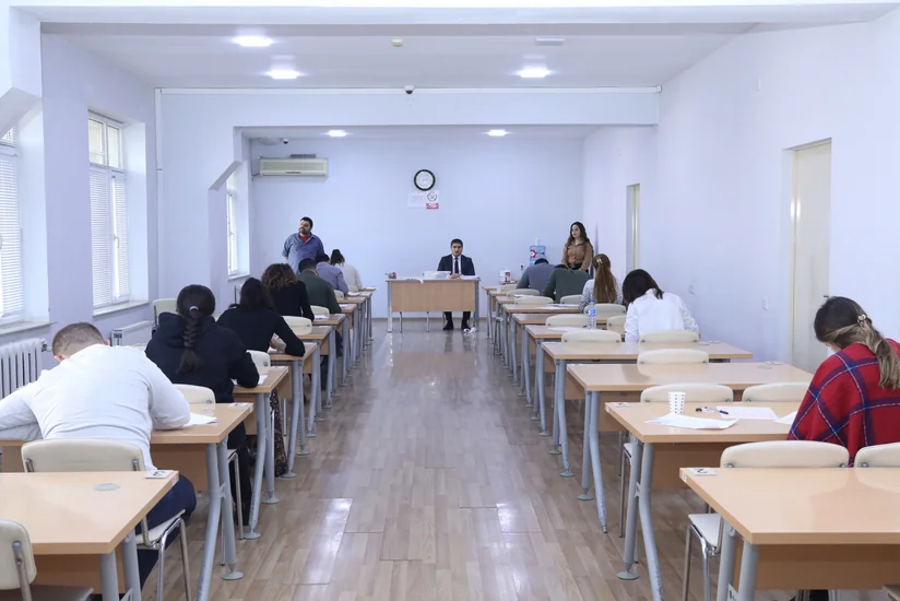 Azərbaycandan kənarda tibb təhsili almış şəxslərin diplomlarının tanınması üçün imtahan keçirilib