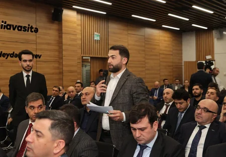 Azərbaycanda kapital bazarı ilə bağlı ictimai müzakirə təşkil olunub