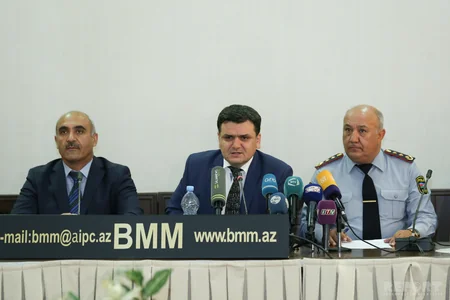 Xidmətdə fərqlənən yol polisləri mükafatlandırılıb - SİYAHI