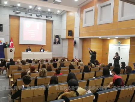 В Стамбуле прошел бизнес-форум женщин-предпринимателей