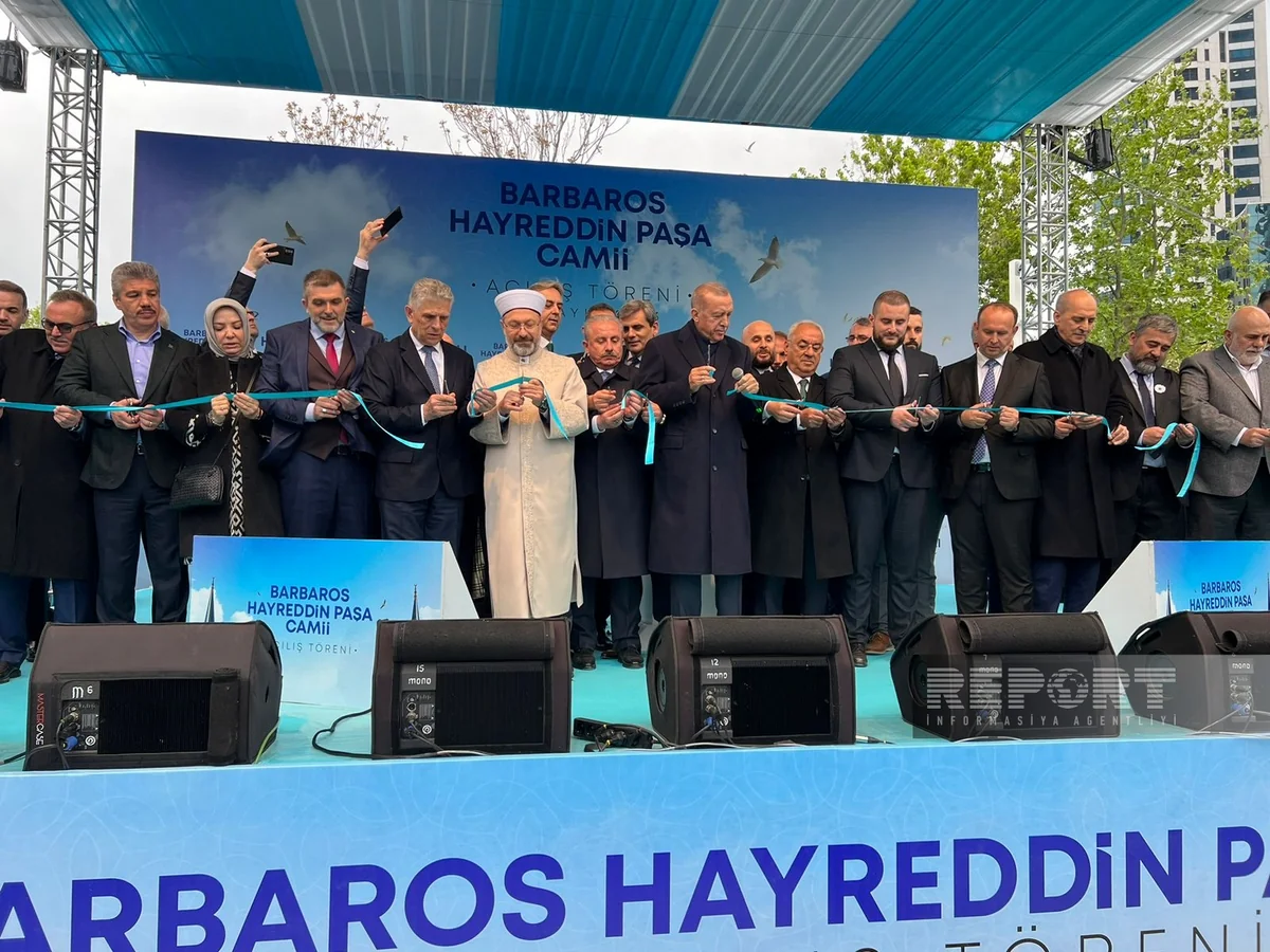 Ərdoğan İstanbulda 20 min nəfərlik məscidin açılışını edib