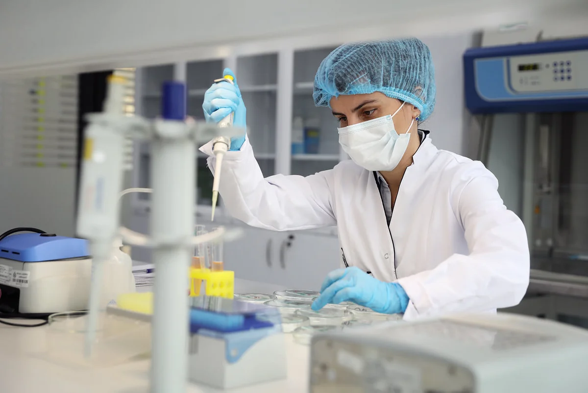 Ukraynada yeni ekspres koronavirus testləri istifadəyə veriləcək