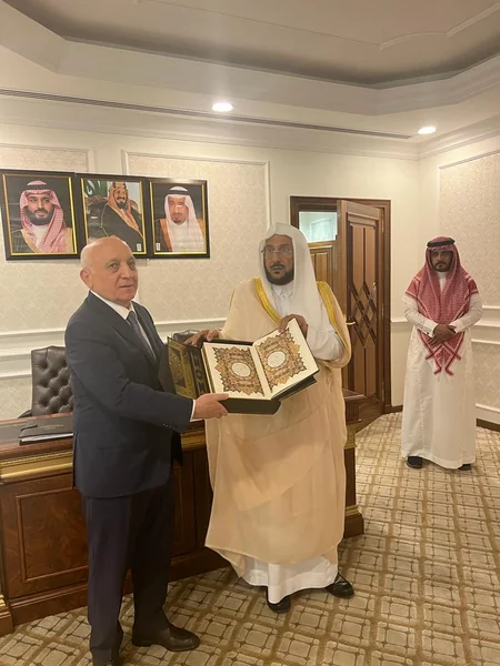 Mübariz Qurbanlı Səudiyyə Ərəbistanına səfər edib