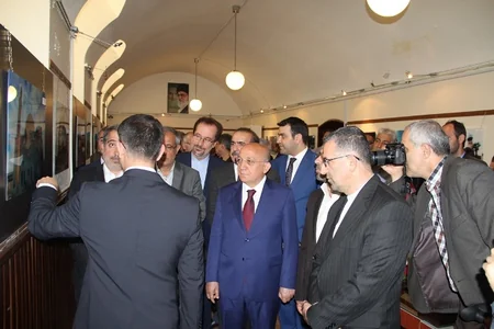 Təbrizdə “Azərbaycan İslam mədəniyyətinin incisidir” mövzusunda fotosərgi açılıb