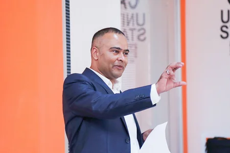 Dünyaca tanınmış təlimçi BBF-də gənc sahibkarlara aktual mövzuda təlim keçib