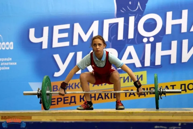 Ukraynada 14 yaşlı ağırlıqqaldıran həlak olub