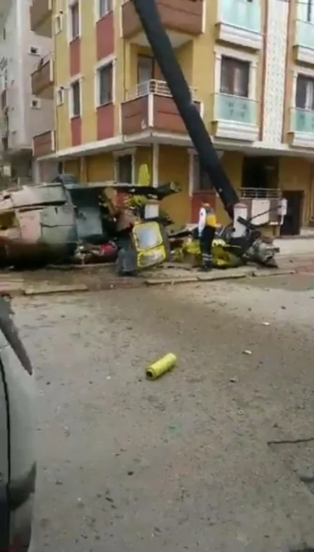 Türkiyədə hərbi helikopter qəzaya uğrayıb, 4 hərbçi ölüb, biri yaralanıb - FOTO - VİDEO - YENİLƏNİB