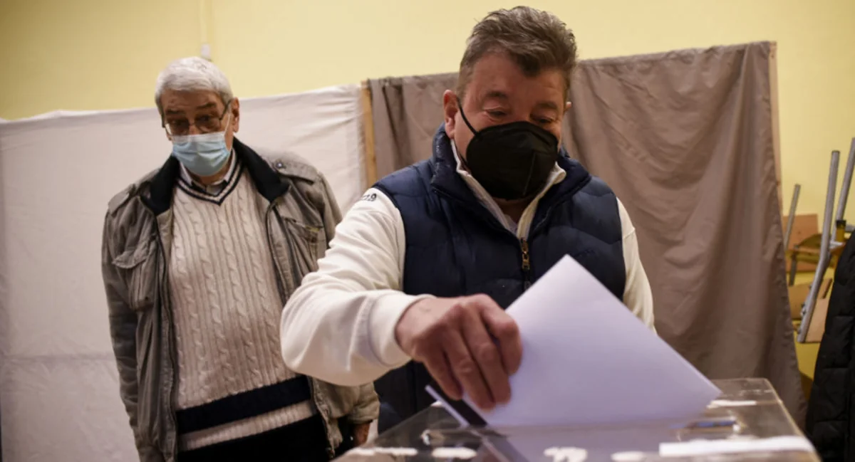 “Exit poll”: Bolqarıstanda parlament seçkilərində hakim partiya qalib gəlir