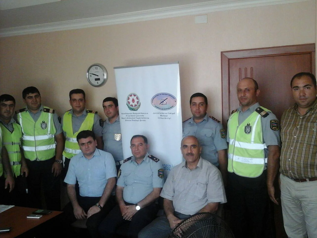 Yol hərəkəti təhlükəsizliyinin təmin olunmasında ictimai təşəbbüslərin gücləndirilməsi müzakirə olunub
