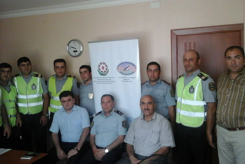 Yol hərəkəti təhlükəsizliyinin təmin olunmasında ictimai təşəbbüslərin gücləndirilməsi müzakirə olunub