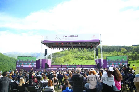 Nazir: “Xarıbülbül” Festivalı çərçivəsində möhtəşəm bayram oldu