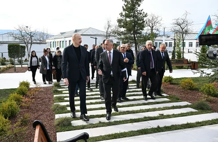 Prezident və birinci xanım Ağdərənin Həsənriz kəndində sakinlərlə birlikdə Novruz tonqalını alovlandırıblar - YENİLƏNİB