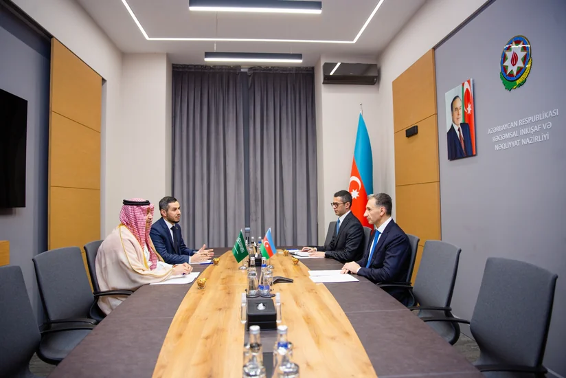 Azərbaycan və Səudiyyə Ərəbistanı aviasiya sahəsində əməkdaşlığı müzakirə edib