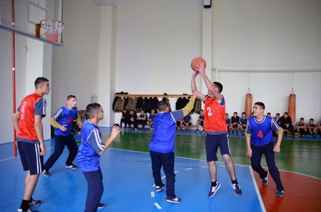 Hərbi Liseydə Dövlət Bayrağı Günü qeyd olunub