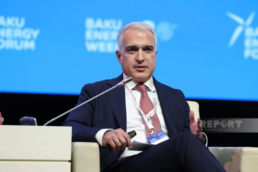 Samir Axundov: “Bərpa olunan enerji mənbələrinin inteqrasiyası üçün sabit şəbəkə olmalıdır”