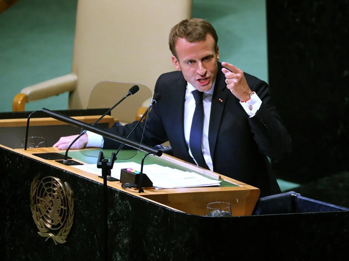 Makron G7-yə alternativ tapacaqları ilə hədələyib