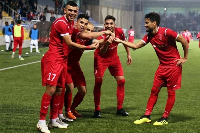Vüsal İsgəndərli: Baş məşqçi mənə partlamağa hazır olan bomba deyirdi - MÜSAHİBƏ