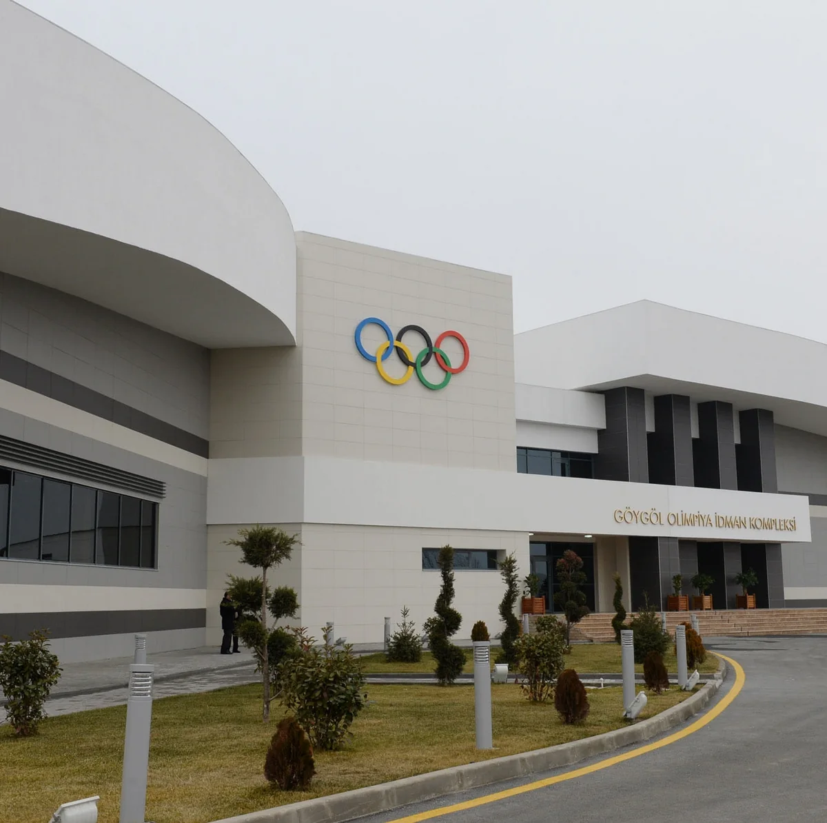 Azərbaycanda Olimpiya Kompleksində 15 idmançı zəhərlənib