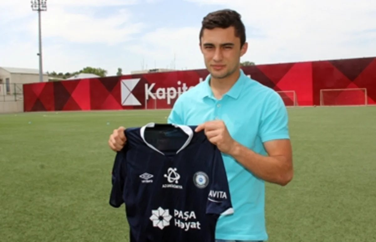 Sumqayıt klubu Neftçinin futbolçusunu icarəyə götürüb