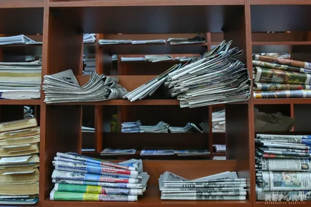 Axundzadə adına kitabxanada ən qədim kitabın 444 yaşı var - REPORTAJ
