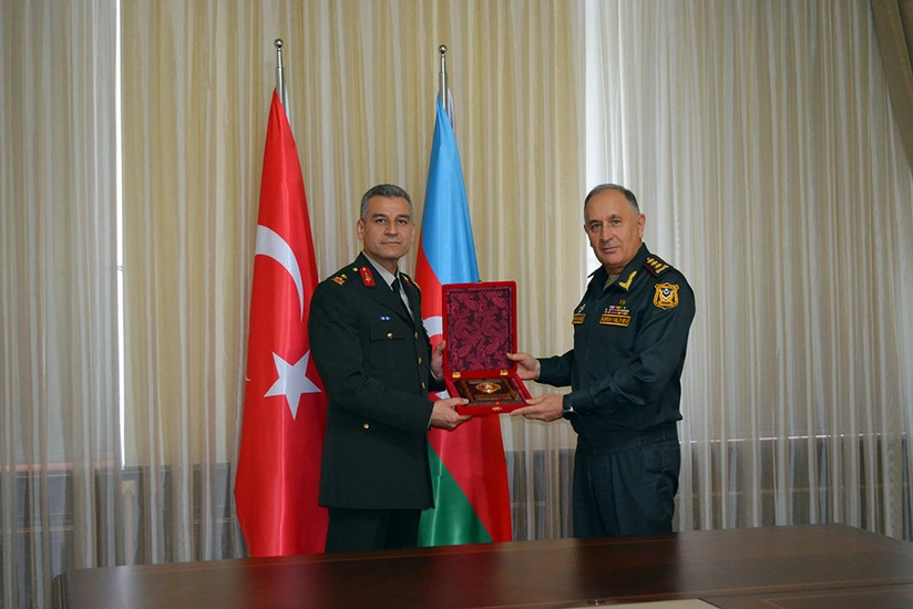 Azərbaycan Ordusunun Baş Qərargah rəisi Türkiyə nümayəndə heyəti ilə görüşüb