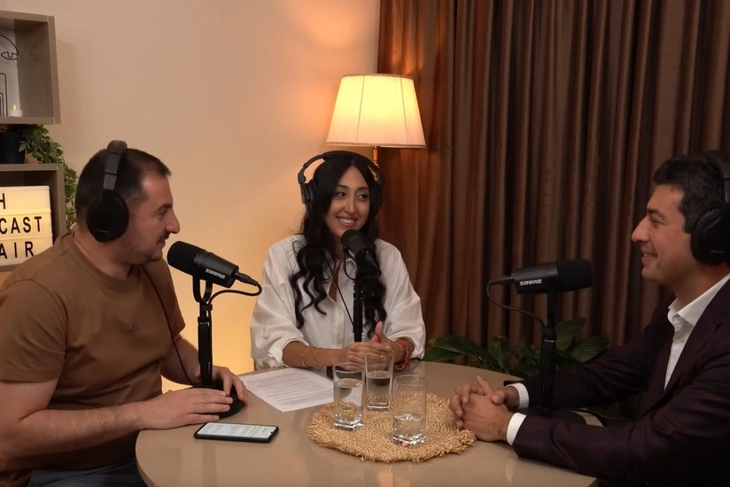 Гостем нового выпуска Поговорим? стал известный врач-офтальмолог