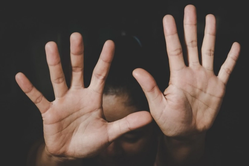 Azərbaycanda insan alverində ittiham olunan Türkiyə vətəndaşının məhkəməsi başlayıb