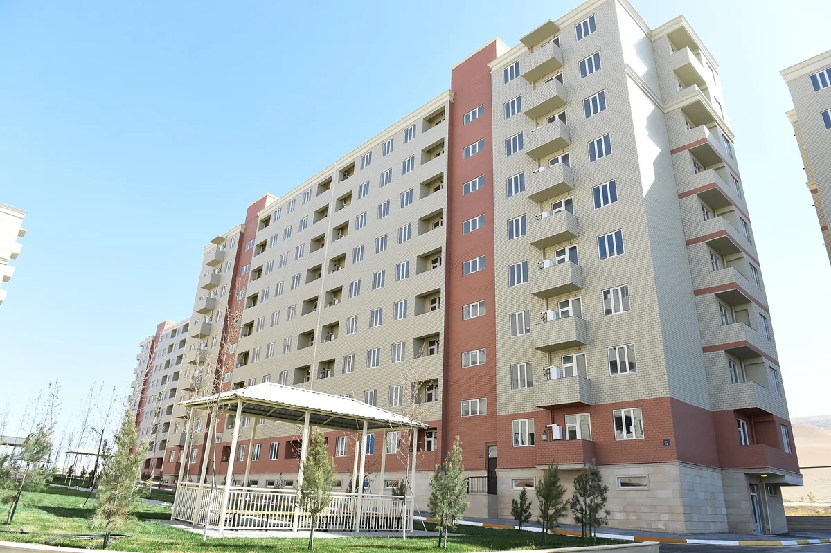 İndiyədək məcburi köçkünlərə verilən evlərlə bağlı hansı qərar qəbul ediləcək?