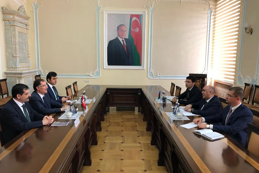 Baş prokuror Türkiyənin Baş Ombudsmanı ilə görüşüb
