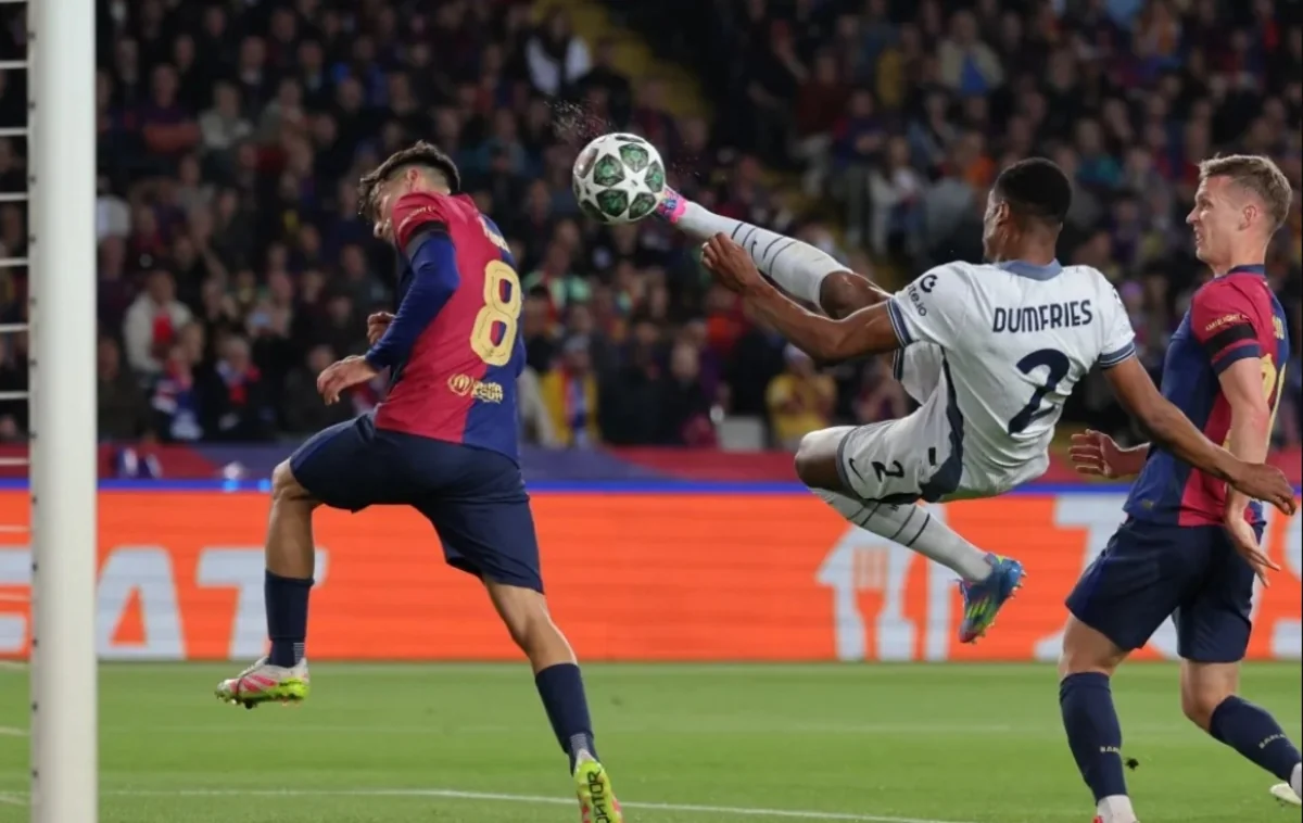 İnterin futbolçusu Çempionlar Liqasında yeni nailiyyətlərə imza atıb