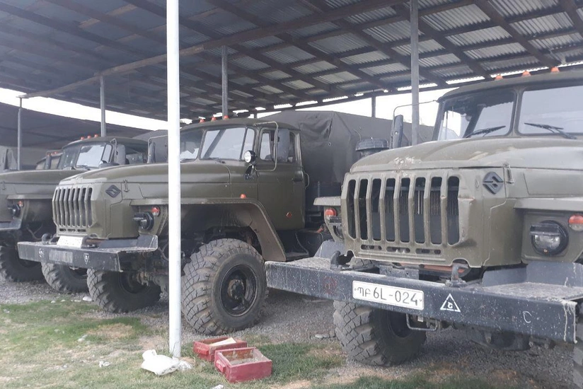 Ermənilərin döyüş meydanında qoyub qaçdığı silah-sursat və texnikalar