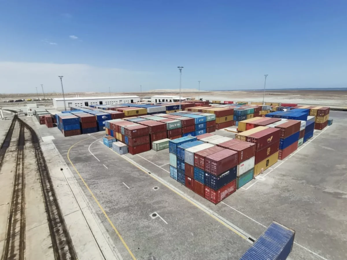 Çinin əsas sənaye mərkəzindən Avropaya Orta Dəhlizlə ilk blok qatar Bakı Limanından yola salınıb