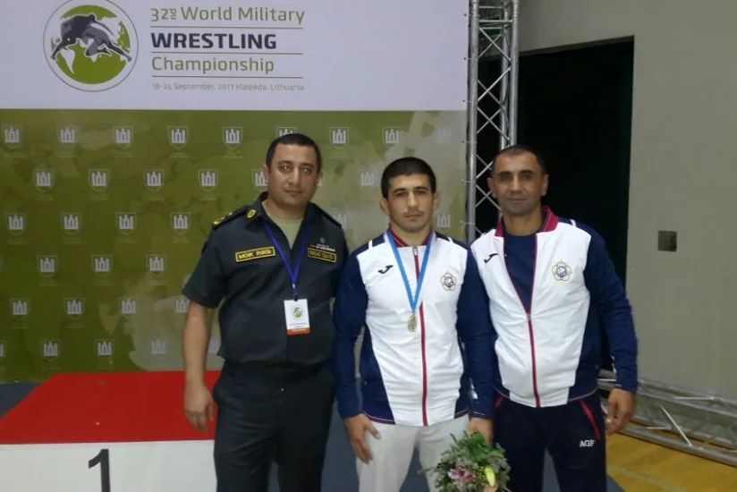 Azərbaycan güləşçisi hərbçilər arasında dünya çempionu olub