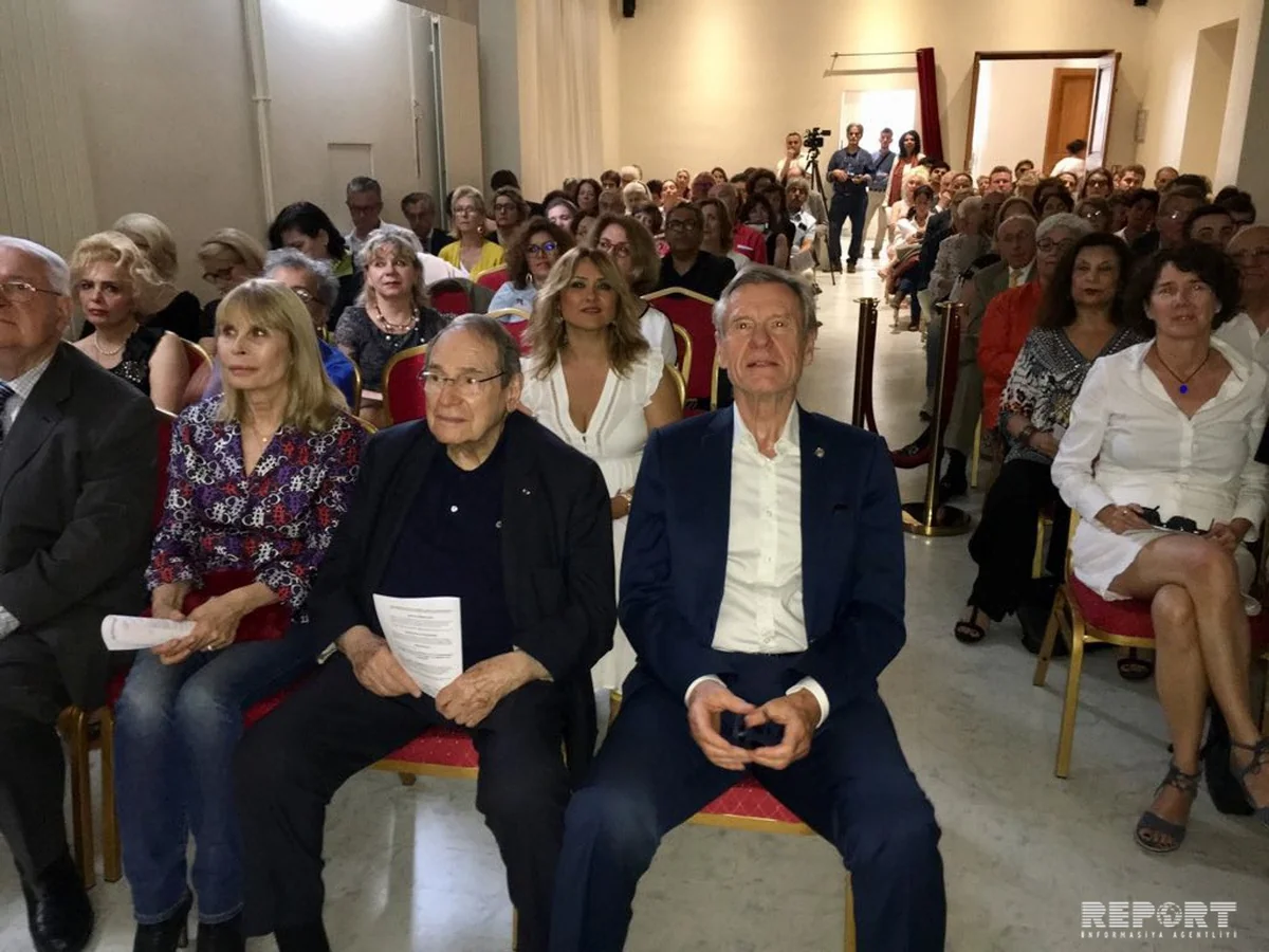Parisdə Azərbaycan zərdüştlük və odlar diyarı mövzusunda konfrans keçirilib