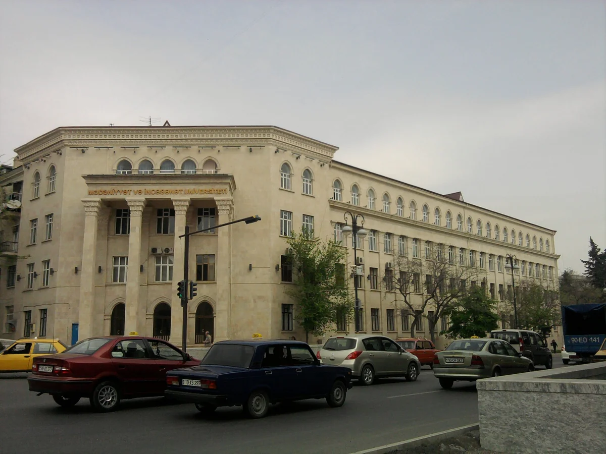 ADMİU təhsil haqqını ödəməyən tələbələrin adlarının yayılmasına aydınlıq gətirib