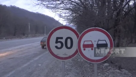 İsmayıllıda avtomobil aşıb, bir ailənin 3 üzvü yaralanıb