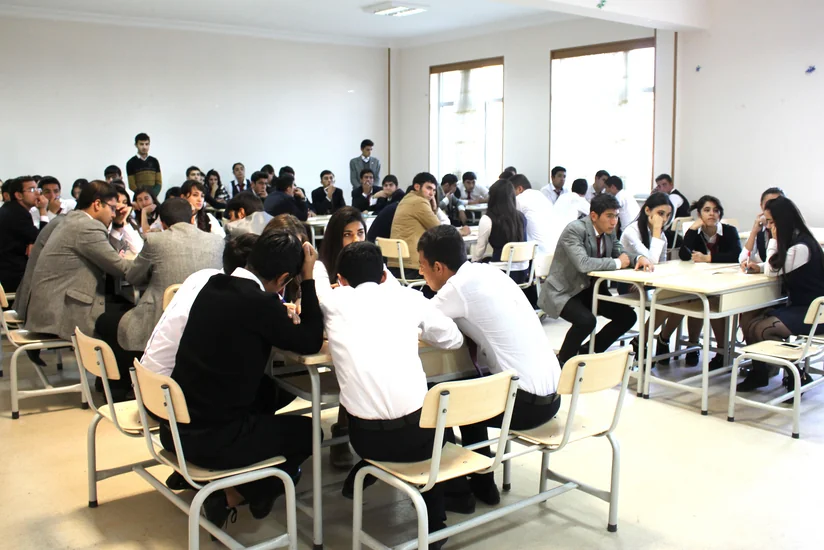 Qafqaz University placed under management of Baku Higher Oil School