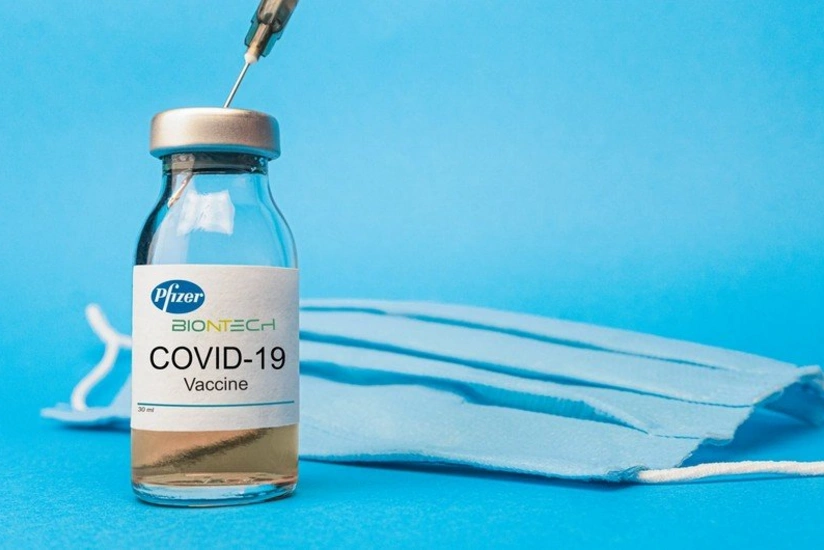 İsraildə “Pfizer” vaksini vurulan 13 nəfər üz iflici olub