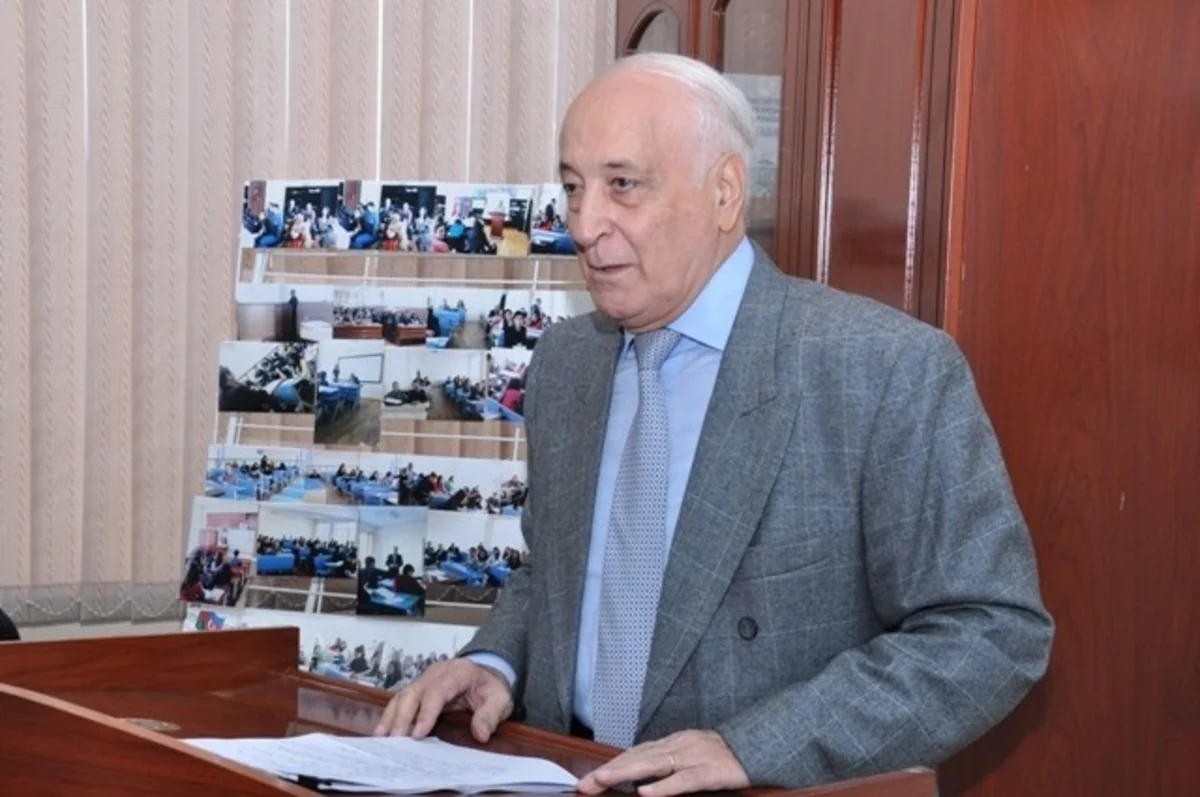 Васиф Бабазаде награжден орденом Шараф