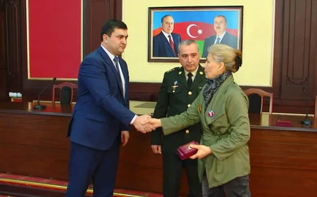 Naxçıvanda şəhidlərin orden və medalları ailə üzvlərinə təqdim edilib