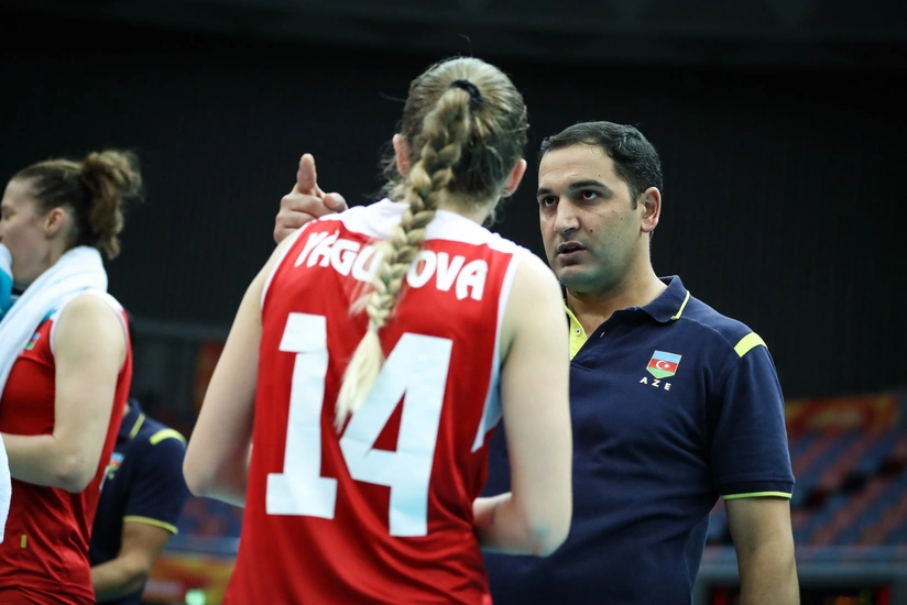 Azərbaycan millisinin məşqçisi: Çinə öz səhvimizdən uduzduq