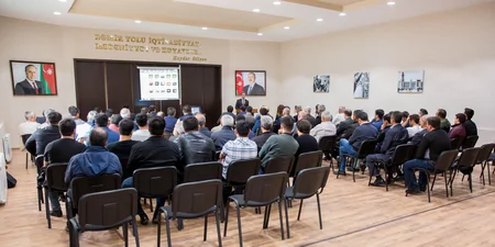 Dəmiryolçuların peşəkarlığının artırılması üzrə seminar keçirilib - REPORTAJ