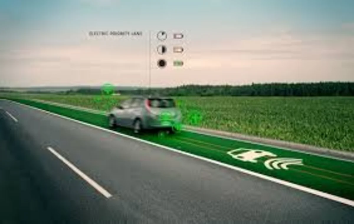 İngiltərədə ilk dəfə elektriklə işləyən avtomobillər üçün yol salınacaq